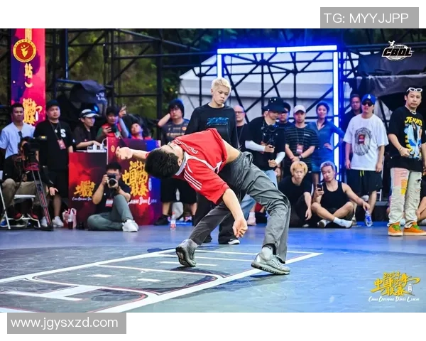 南京街舞队的个人能力分析与发展潜力探讨